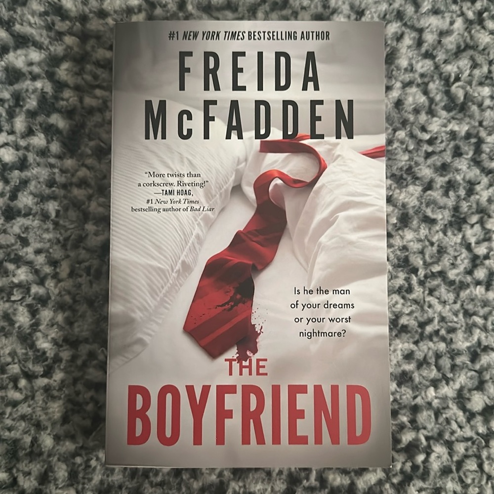 The Boyfriend - Freida McFadden